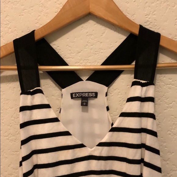 Express black and white stripe maxi dress - Picture 3 of 8